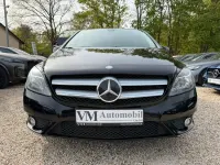Second-hand Mercedes B200 156 CP (114 kW) 2012 Negru Monovolum
