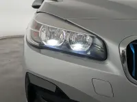 Używany BMW 225 Advantage 224 KM (164 kW) 2018 Srebrny Minivan