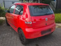 Gebraucht VW Fox 54 PS (39 kW) 2005 Rot Kleinwagen