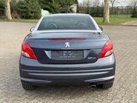 Gebraucht Peugeot 207 CC 156 PS (114 kW) 2012 Blau Cabrio