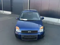 Gebraucht Ford Fusion 80 PS (58 kW) 2009 Blau Kleinwagen