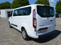 Gebraucht Ford Transit Custom 131 PS (96 kW) 2023 Frostweiß Kombi