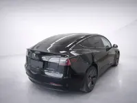 Käytetty Tesla Model 3 366 kW (498 HP) 2022 Valkoinen Sedan