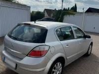 Gebraucht Opel Astra 90 PS (66 kW) 2004 Silber Kleinwagen