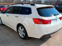 Gebraucht Honda Accord Executive 150 PS (110 kW) 2012 Weiß Kombi