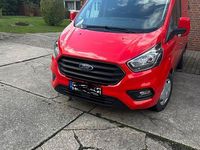 Second-hand Ford Transit Custom 131 CP (96 kW) 2019 Roșu Monovolum