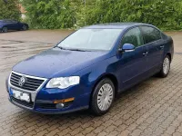 Gebraucht VW Passat 160 PS (117 kW) 2009 Blau Limousine