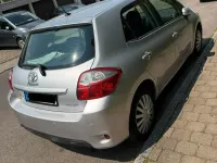 Gebraucht Toyota Auris 99 PS (72 kW) 2010 Grau Kleinwagen