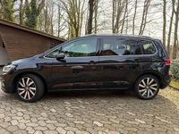 Gebraucht VW Touran Highline 190 PS (139 kW) 2016 Schwarz Van / Kleinbus