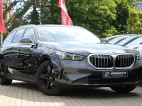 Gebraucht BMW 520 Sport Line 197 PS (144 kW) 2025 Sophistograu Kombi