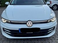 Gebraucht VW Golf VIII 116 PS (85 kW) 2025 Weiß Kleinwagen