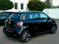 Gebraucht Smart ForFour Electric Drive 60 kW (82 PS) 2021 Schwarz Limousine