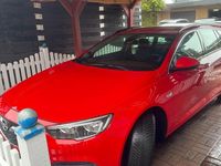 Gebraucht Opel Insignia Edition 140 PS (102 kW) 2018 Rot Kombi