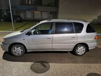 Gebraucht Toyota Picnic 90 PS (66 kW) 1999 Silber Van / Kleinbus