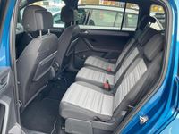 gebraucht VW Touran 1.5 TSI DSG Highline R-Line, AHK, LED, Navi, ACC