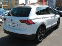 Gebraucht VW Tiguan Active 150 PS (110 kW) 2022 Weiß SUV