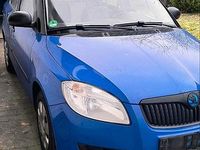 Gebraucht Skoda Fabia 60 PS (44 kW) 2009 Blau Kleinwagen