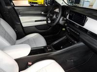 Neu Fiat 600 La Prima 145 PS (106 kW) 2025 Gruen SUV