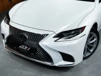 Gebraucht Lexus LS500h 359 PS (264 kW) 2018 Weiß Limousine