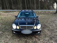 Gebraucht Mercedes E240 Avantgarde 177 PS (130 kW) 2004 Schwarz Kombi