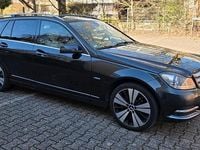 Gebraucht Mercedes C220 170 PS (125 kW) 2011 Grau Kombi