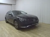 Gebraucht Mercedes E300 Avantgarde 320 PS (235 kW) 2021 Schwarz Kombi