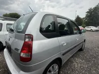 Gebraucht Hyundai Matrix 103 PS (75 kW) 2009 Silber Van / Kleinbus