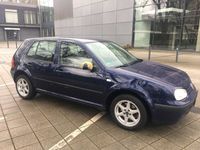 Gebraucht VW Golf IV 101 PS (74 kW) 2001 Blau Limousine