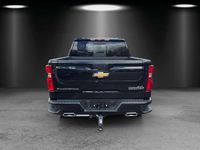 Neu Chevrolet Silverado 426 PS (313 kW) 2025 Schwarz SUV