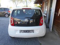 Używany VW up! move up! 60 KM (44 kW) 2016 Biały Hatchback