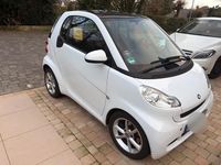 Gebraucht Smart ForTwo Coupé 71 PS (52 kW) 2011 Weiß Coupé