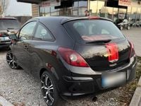 Używany Opel Corsa 90 KM (66 kW) 2009 Czarny Hatchback