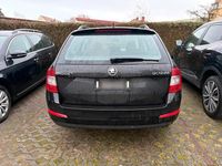 Gebraucht Skoda Octavia 150 PS (110 kW) 2014 Schwarz Kleinwagen