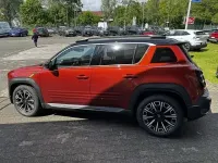Gebraucht Renault 4 E-Tech Iconic 77 kW (106 PS) 2026 Braun SUV