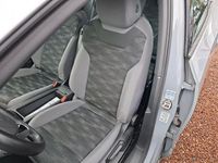 Gebraucht VW ID.5 Pro Performance 150 kW (204 PS) 2023 Mondsteingrau SUV