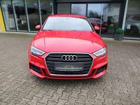 Gebraucht Audi A3 S-Line 116 PS (85 kW) 2017 Rot Limousine
