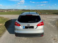 Gebraucht Ford Focus 120 PS (88 kW) 2016 Silber Kombi