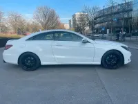 Gebraucht Mercedes E400 333 PS (244 kW) 2014 Weiß Coupé