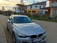 Gebraucht BMW 316 136 PS (100 kW) 2015 Silber Limousine