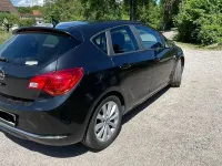 Gebraucht Opel Astra Edition 179 PS (131 kW) 2012 Schwarz Limousine