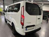 Gebraucht Ford Transit Custom 105 PS (77 kW) 2018 Weiß Kombi