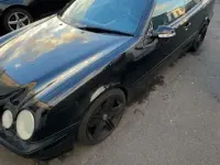 Gebraucht Mercedes CLK320 218 PS (160 kW) 2000 Schwarz Coupé