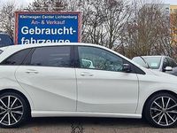 Gebraucht Mercedes B200 Night 156 PS (114 kW) 2018 Calcitweiß Van / Kleinbus