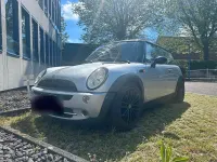 Używany Mini Cooper 116 KM (85 kW) 2005 Szary Hatchback
