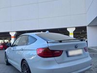 Gebraucht BMW 320 190 PS (139 kW) 2015 Weiß Limousine