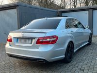 Gebraucht Mercedes E350 Avantgarde 292 PS (214 kW) 2010 Silber Limousine