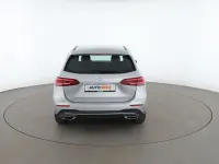 Gebraucht Mercedes B200 Progressive 163 PS (119 kW) 2021 Grau Kleinwagen