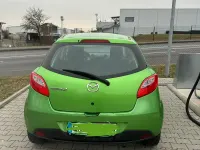 Occasion Mazda 2 75 ch (55 kW) 2011 Vert Citadine