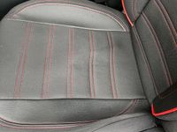 Gebraucht VW Passat 122 PS (89 kW) 2022 Rot Kombi