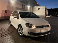 Gebraucht VW Golf VI 80 PS (58 kW) 2010 Weiß Kleinwagen